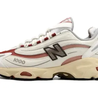 New Balance 1000 أوف-وايت وأحمر حذاء رياضي كانكي