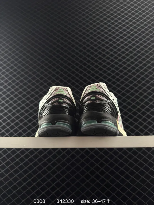 New Balance 1906U Sneakers lifestyle multicolores en maille et synthétique 3