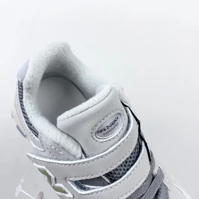 New Balance 2002R أحذية رياضية أسود نمط حياة 10