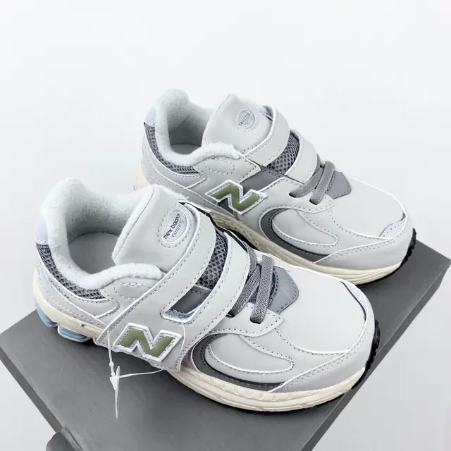New Balance 2002R أحذية رياضية أسود نمط حياة 14