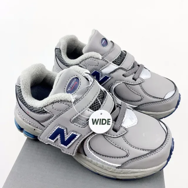 New Balance 2002R أحذية رياضية أسود نمط حياة 22