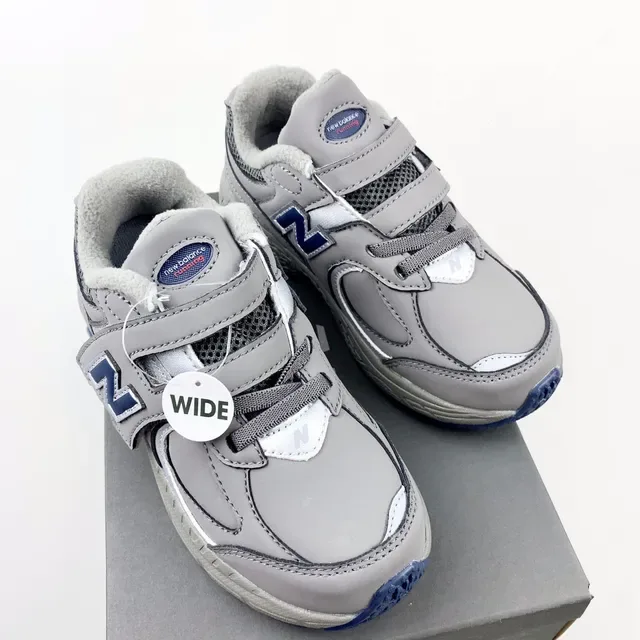 New Balance 2002R أحذية رياضية أسود نمط حياة 23