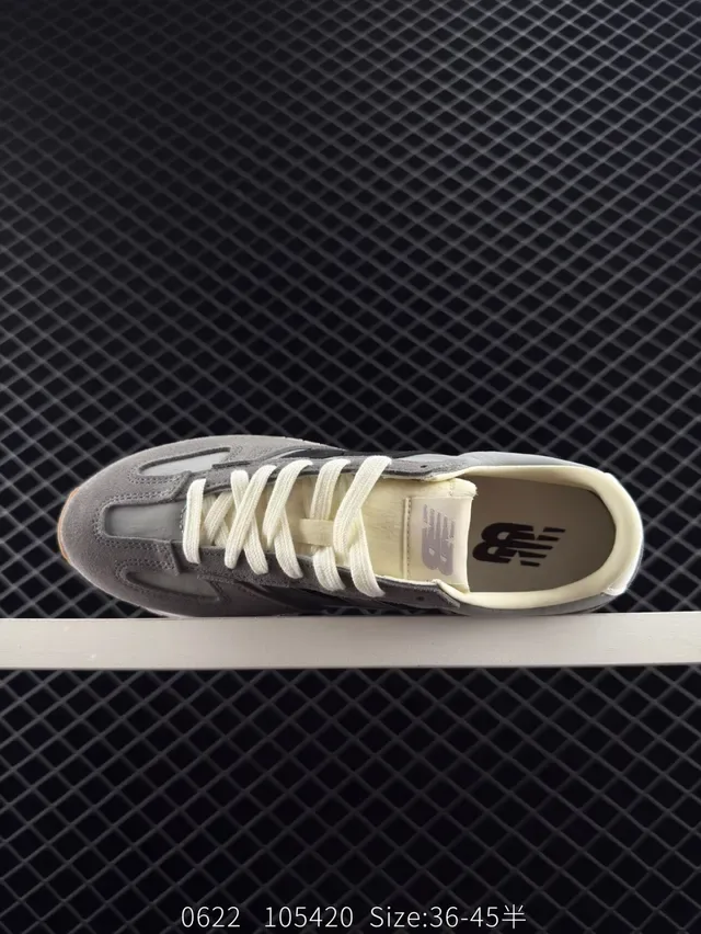 New Balance 471 حذاء رياضي رمادي نسيج جلد الغزال رجعي أسلوب حياة 3