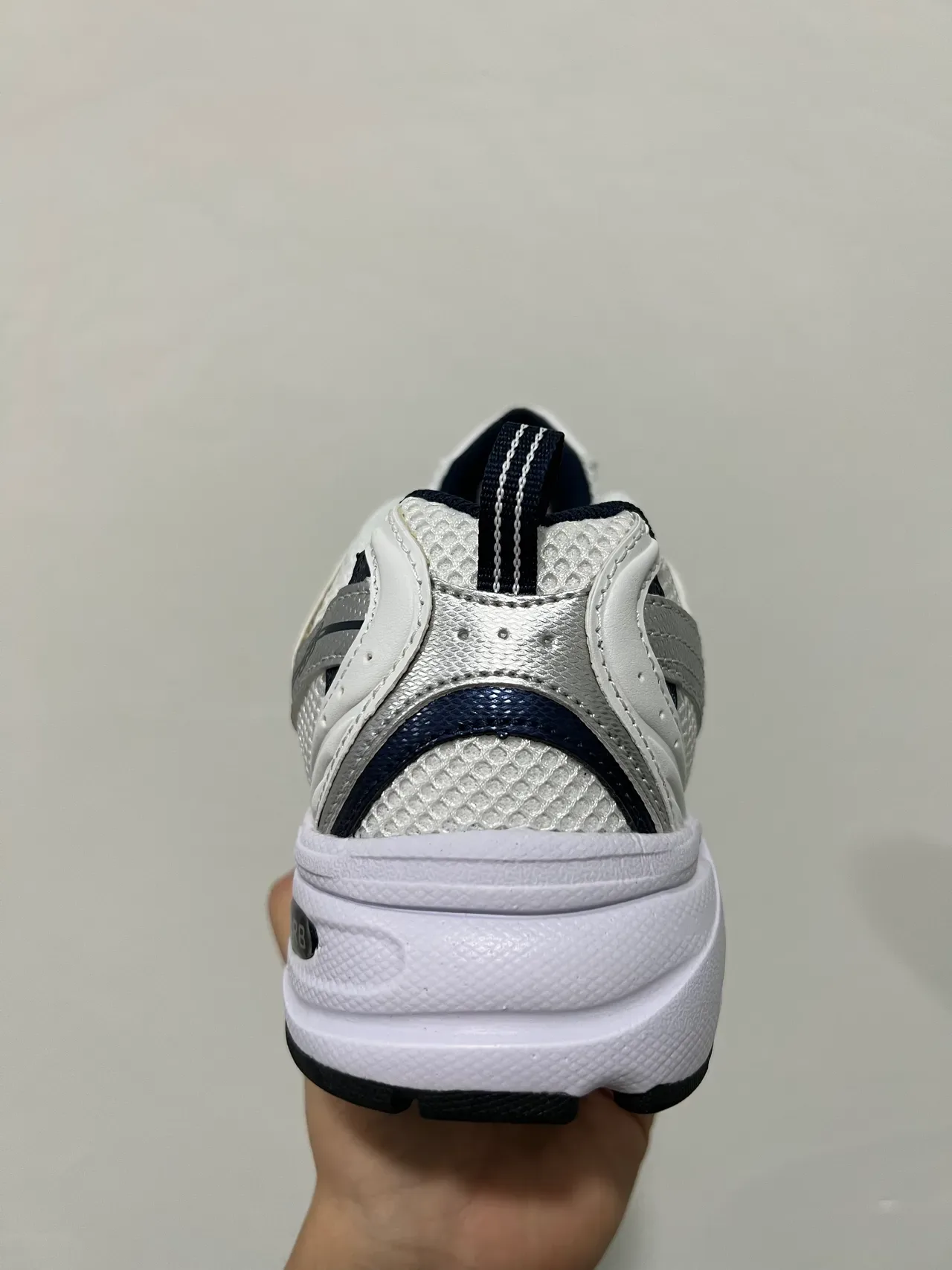 New Balance 530 White Silver Navy Lifestyle Sneakers 2