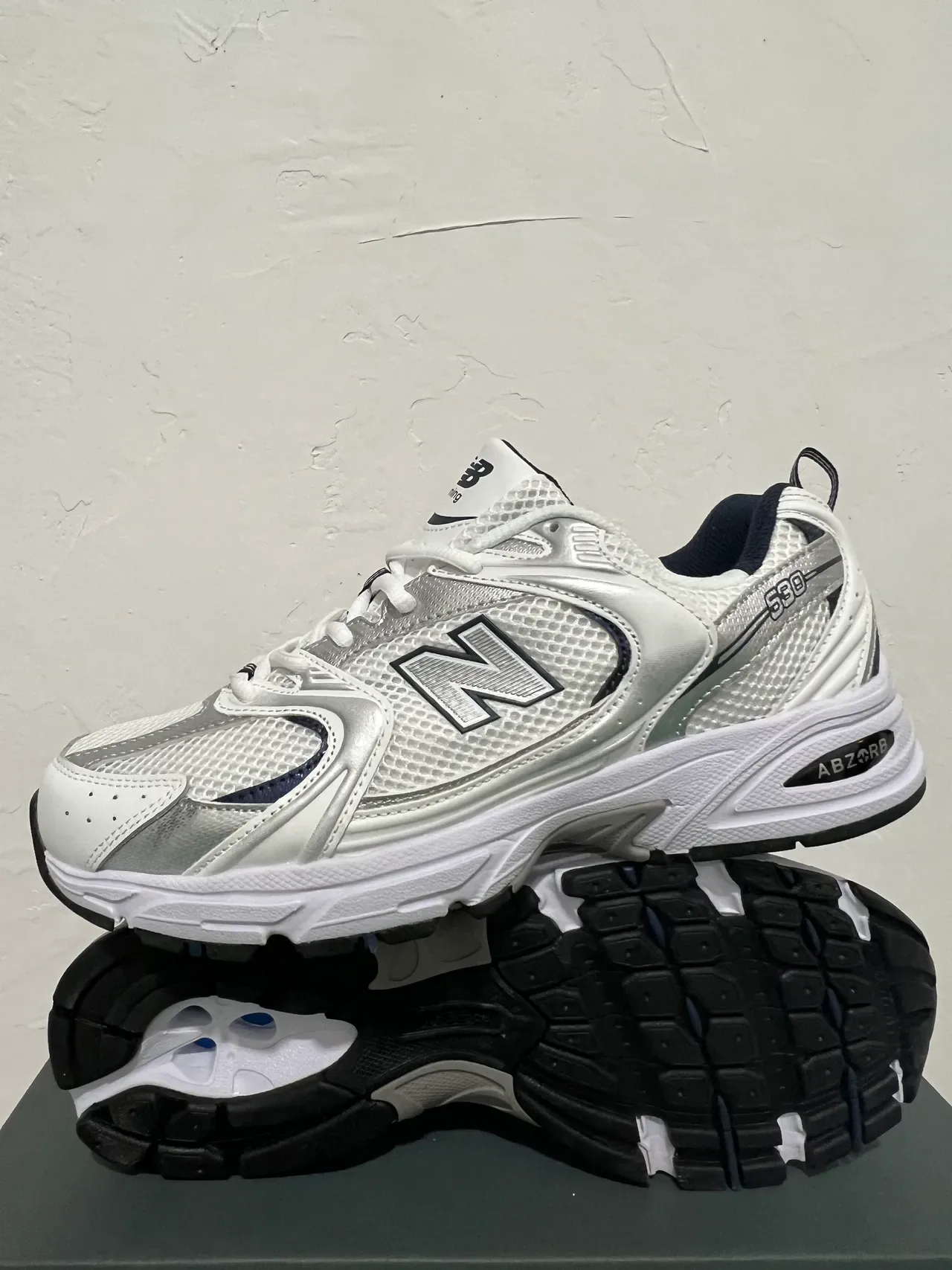 New Balance 530 White Silver Navy Lifestyle Sneakers 5