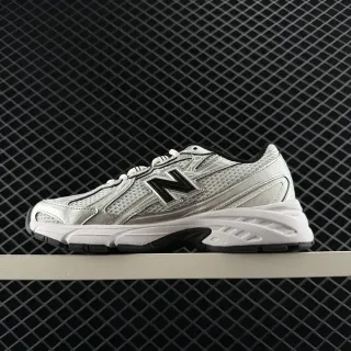 New Balance 740 حذاء لايف ستايل فضي وأسود