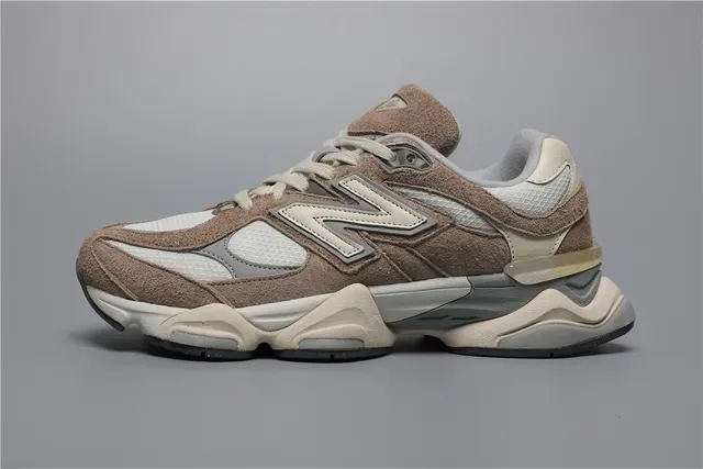 New Balance 9060 Chaussures Lifestyle Marron en Daim et Maille 9