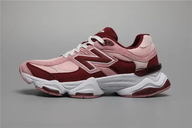 New Balance 9060 酒红色和粉色生活方式运动鞋 9