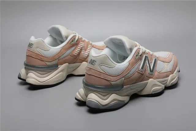 New Balance 9060 Tênis Lifestyle Rosa Poeira e Off-White 3