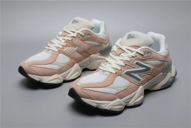 New Balance 9060 Tênis Lifestyle Rosa Poeira e Off-White 5