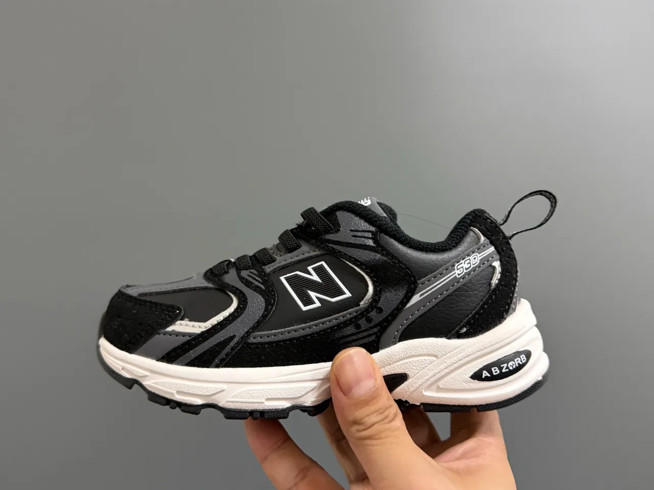 New Balance 9060 Gray Navy Midsole Multi-Panel Upper Chunky Sneakers 14