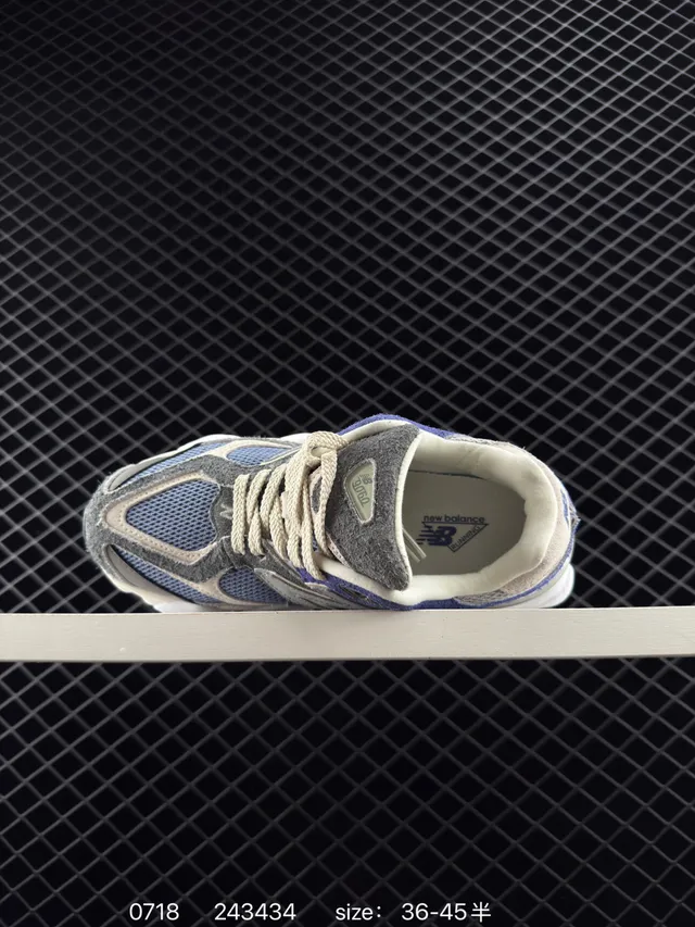 New Balance 9060 Gris Violet Chaussures Chunky 4