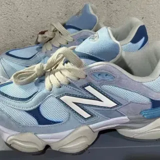 New Balance 9060 Light Blue and Navy Chunky Sneakers