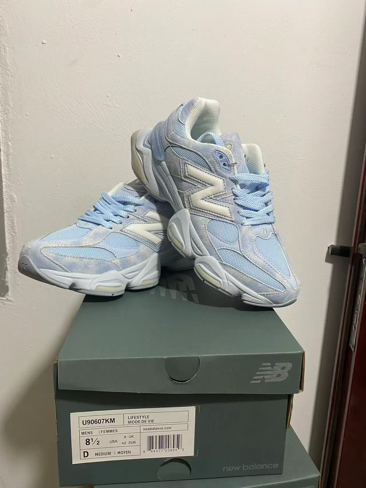 New Balance 9060 Tênis chunky azul claro 2