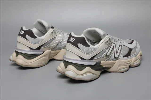 New Balance 9060 Chaussures Lifestyle Gris Clair Marron 3