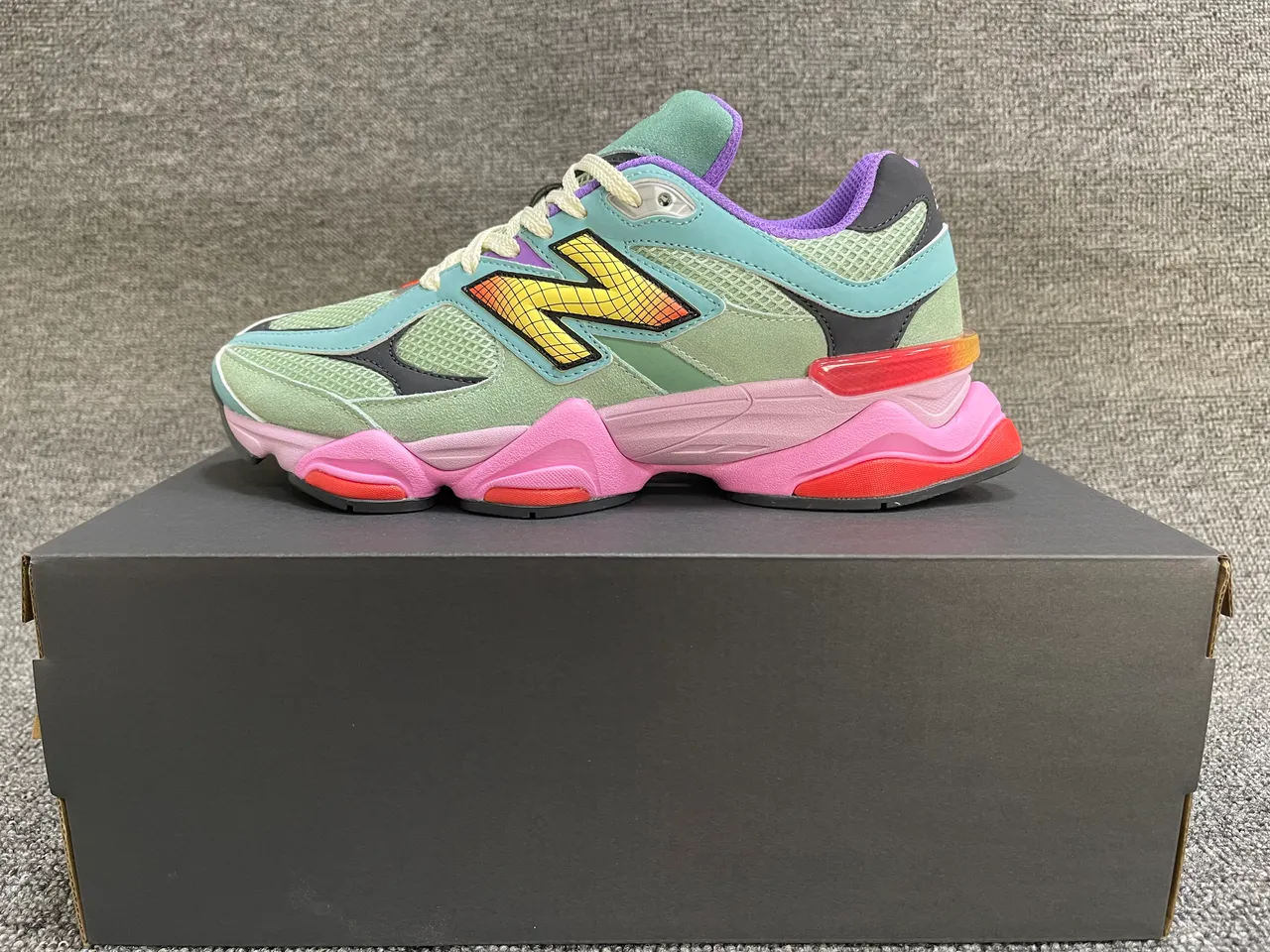 New Balance 9060 Sneakers Chunky Multicolore 1