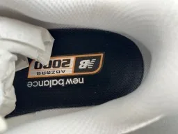 New Balance 9060 粉灰生活方式运动鞋 6