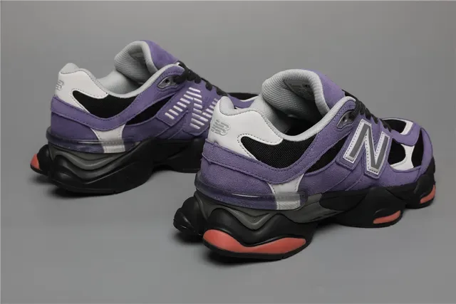 New Balance 9060 violet noir blanc sneakers lifestyle 3