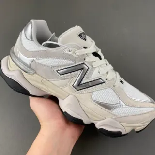 New Balance Beige Silver Silhouette Metallic N Logo Chunky Sneakers