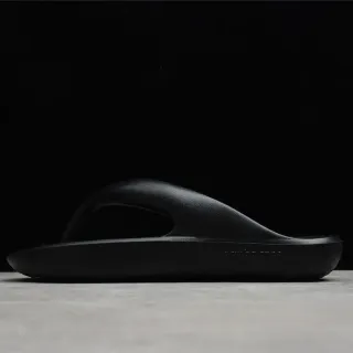 New Balance Black Molded Monochrome Integrated Thong Strap Slippers