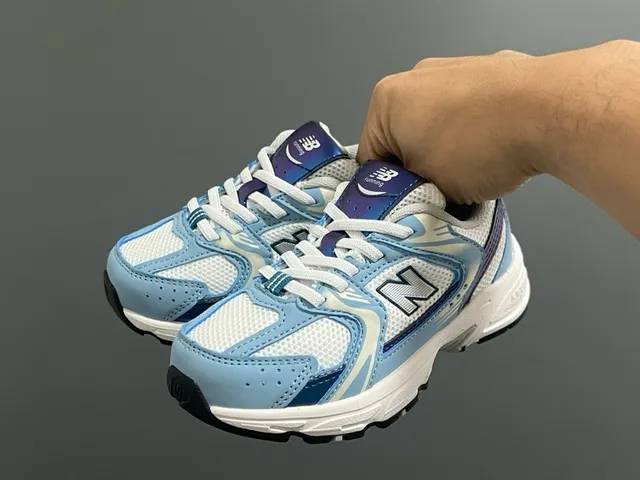 New Balance Gray Beige Midsole Multi-Panel Mesh-Suede Construction Chunky Sneakers 7