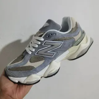 New Balance رمادي بيج وسط كعب متعدد الطبقات علوية مختلطة من جلد ناعم وشبكة أحذية رياضي سميك