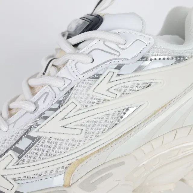 New Balance Branco Prata Tênis Chunky com Solado Multicamadas Malha e Superposição Sintética 6
