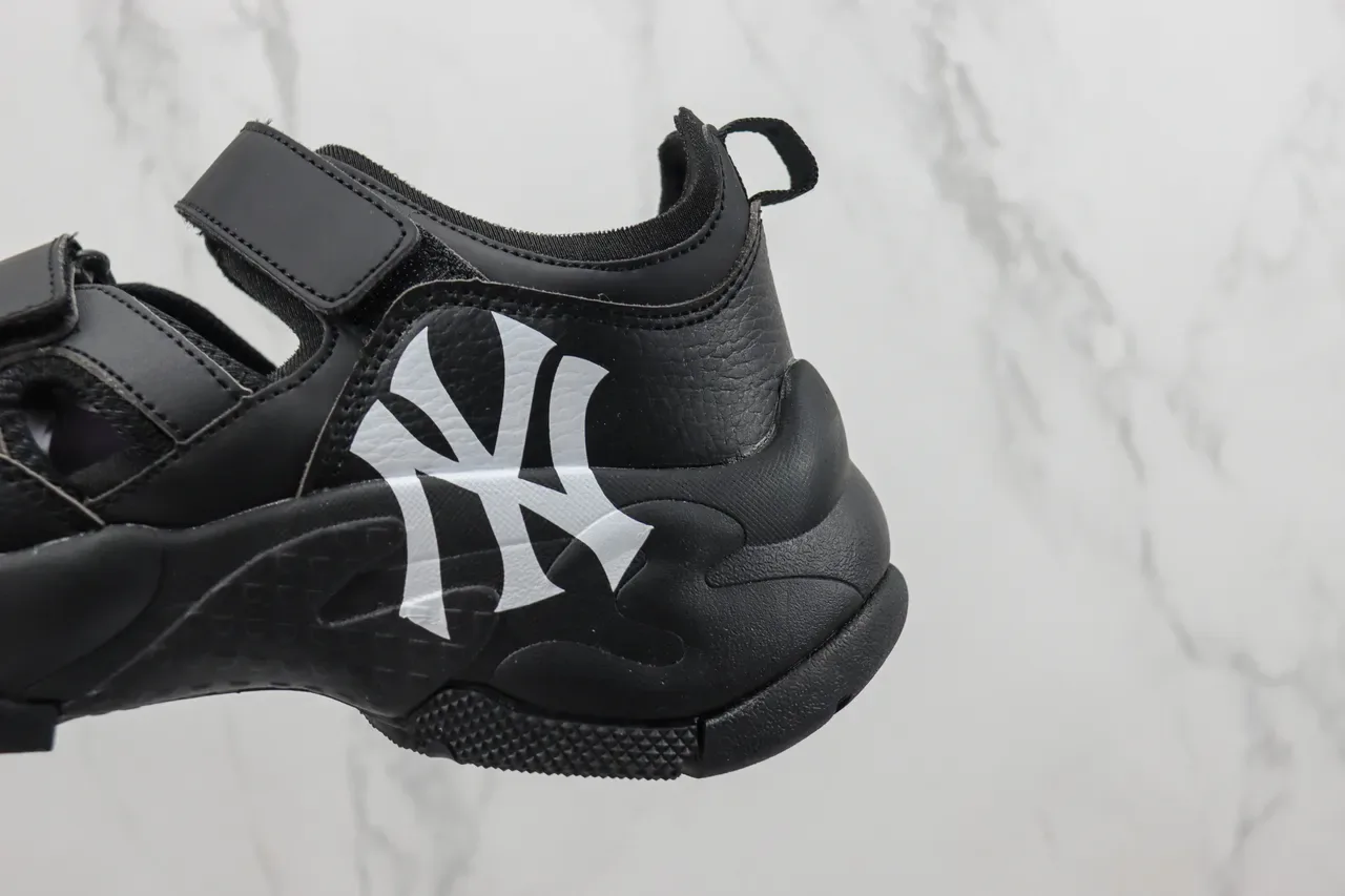 New Era NY Logo Chunky Casual Sandals 7