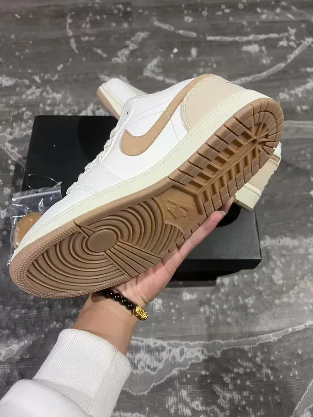 Nike Air Force 1 White and Beige Lifestyle Sneakers 6