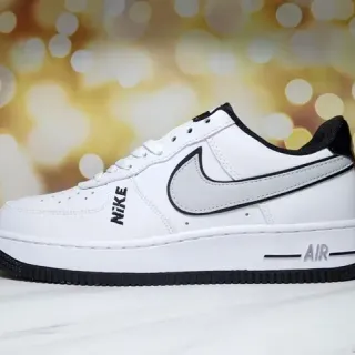 Nike Air Force 1 White Black Lifestyle Sneakers