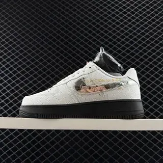 Nike Air Force 1 सफेद मोनोग्राम ज़िपर लाइफस्टाइल स्नीकर्स