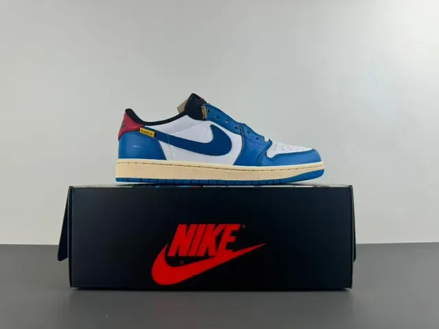 Nike Air Jordan 1 Blue White Leather Upper Perforated Toe Box Lifestyle Sneakers 15