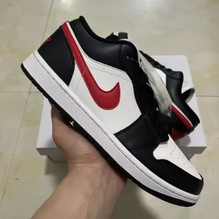 Nike Air Jordan 1 Low কালো সাদা লাল লাইফস্টাইল স্নিকার্স