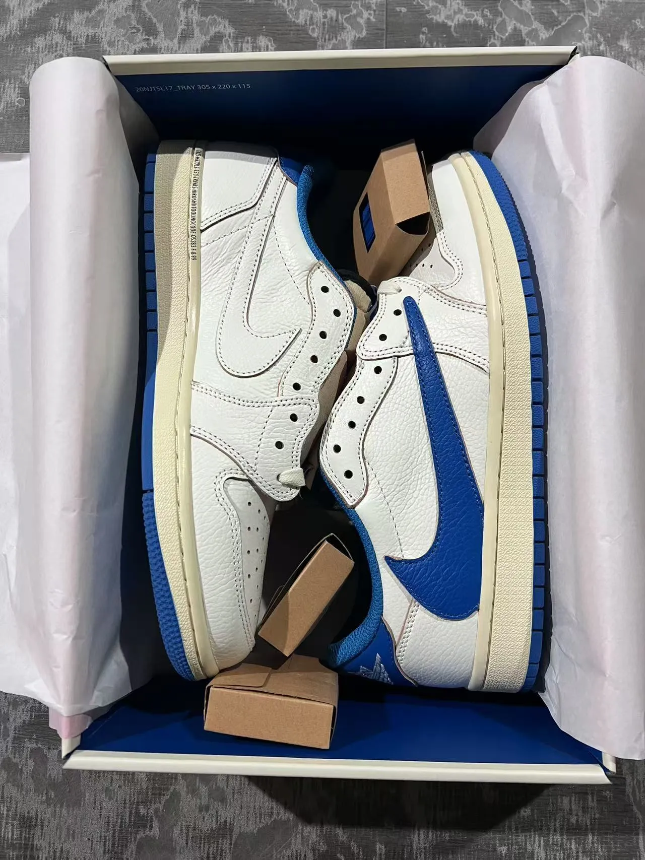 Nike Air Jordan 1 White Royal Blue Lifestyle Sneakers 9