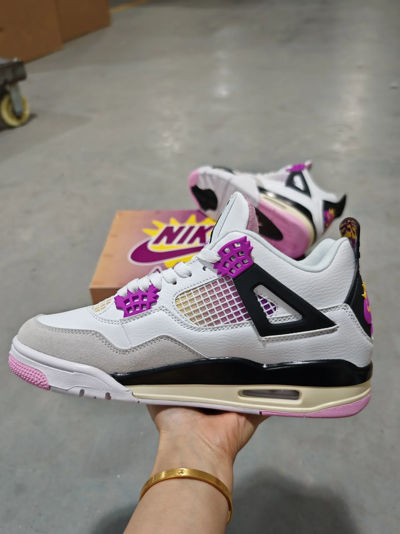 Nike Air Jordan 4 White Black Magenta Basketball Shoes 5