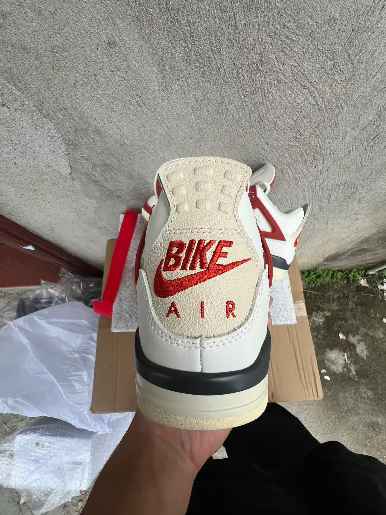 Nike Air Jordan 4 White Red Black Basketball Shoes 8