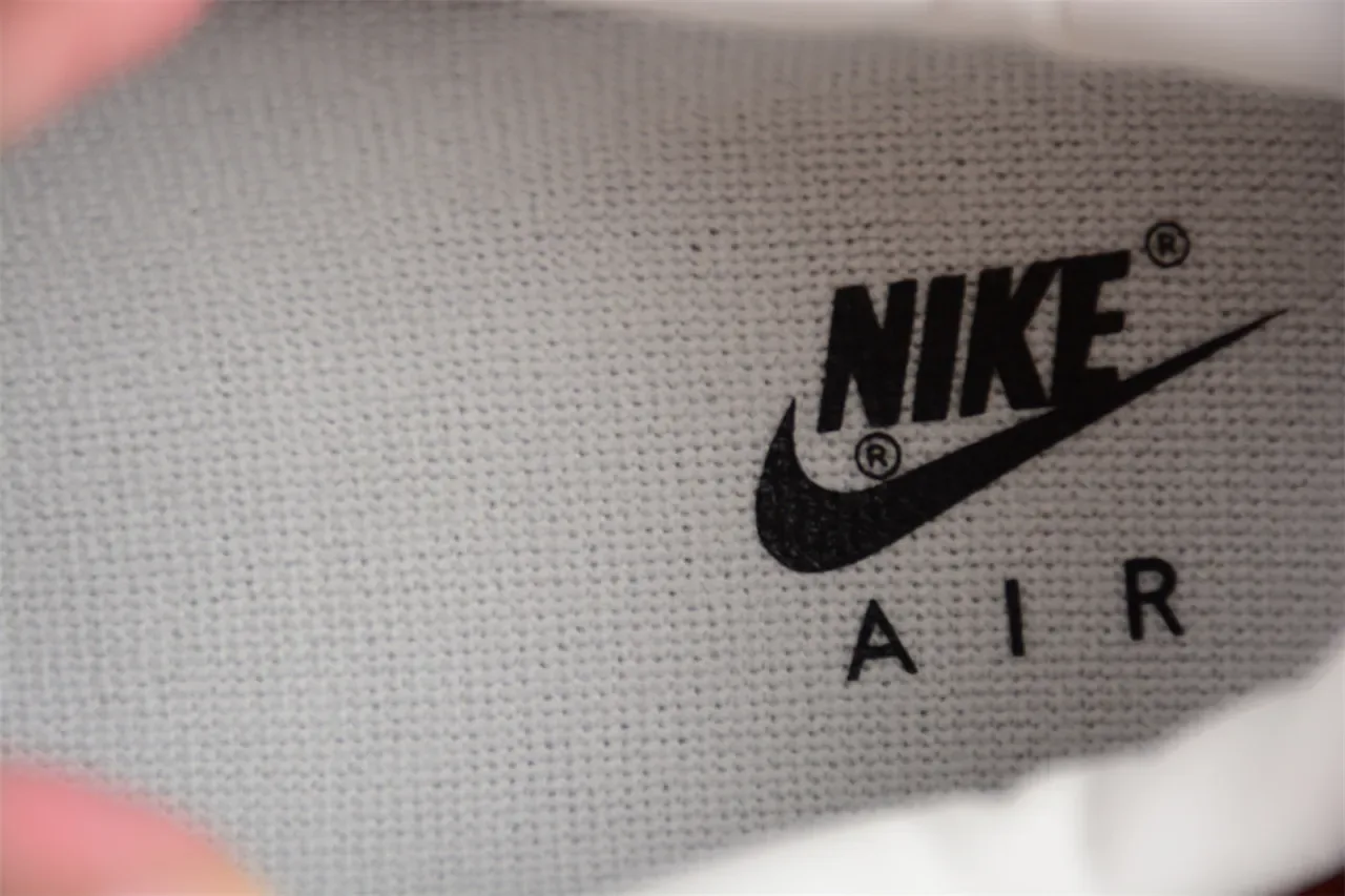Nike Air Max 1 Brown and White Lifestyle Sneakers 5