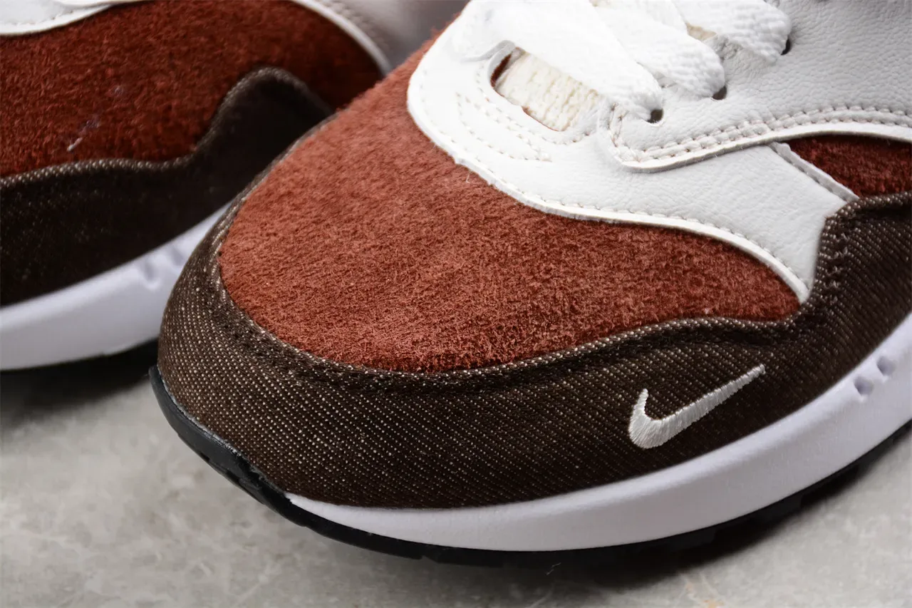 Nike Air Max 1 Brown and White Lifestyle Sneakers 8