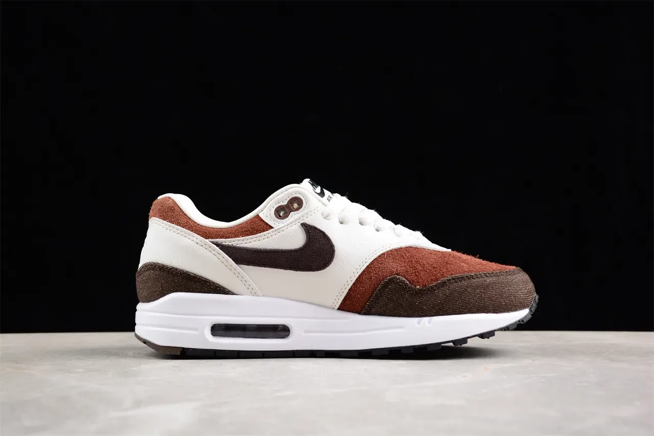 Nike Air Max 1 Brown and White Lifestyle Sneakers 11