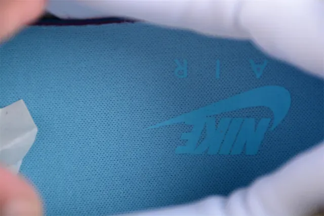 Nike Air Max 1 Light Blue and White Lifestyle Sneakers 5