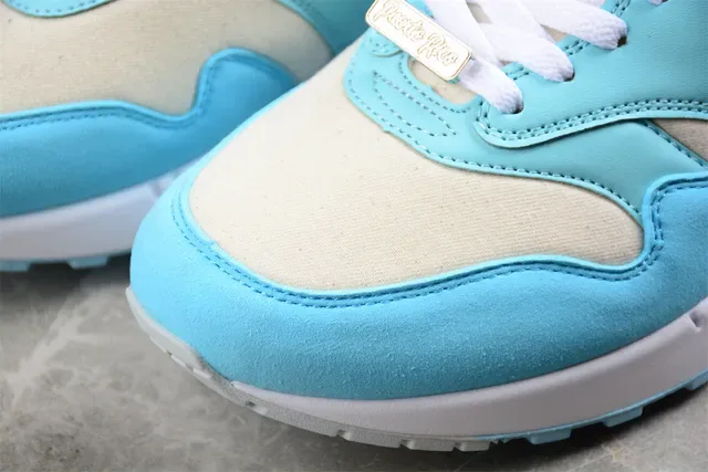 Nike Air Max 1 Light Blue and White Lifestyle Sneakers 8