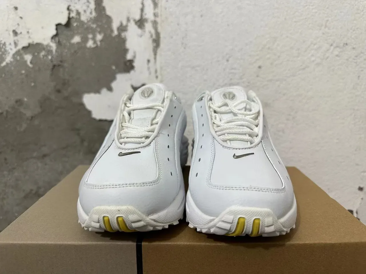 Nike Air Max 180 White Orange Perforated Leather Lifestyle Sneakers 4