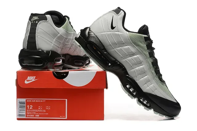 Nike Air Max 95 Gris Clair et Vert Pâle Chaussures Lifestyle 2
