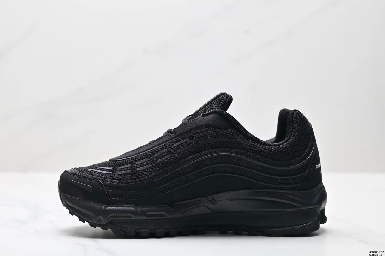 Nike Air Max Plus Black Monochrome Lifestyle Sneakers 8