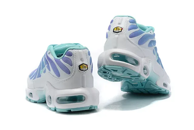 Nike Air Max Plus White and Gray Lifestyle Sneakers 15