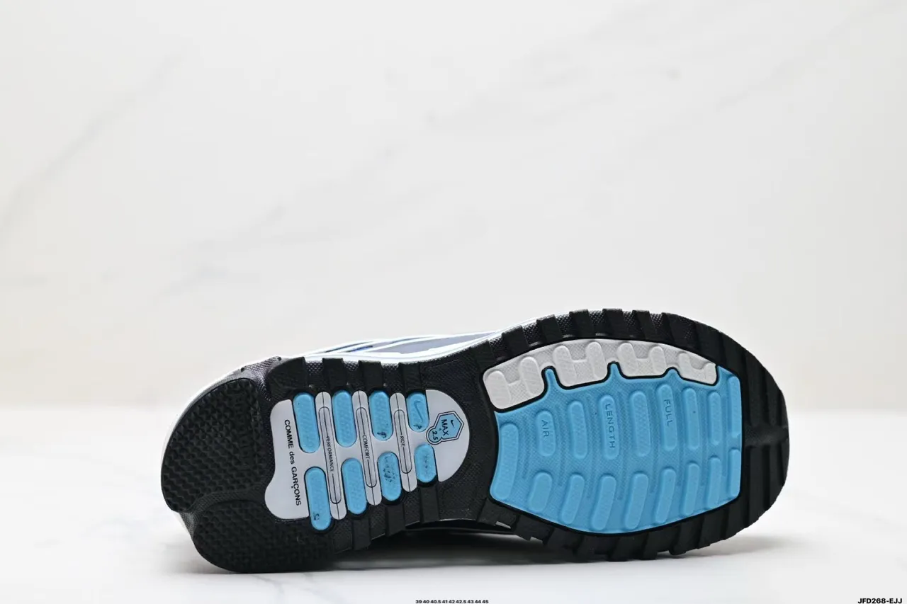 Nike Air Max Plus White Navy Blue Lifestyle Sneakers 3