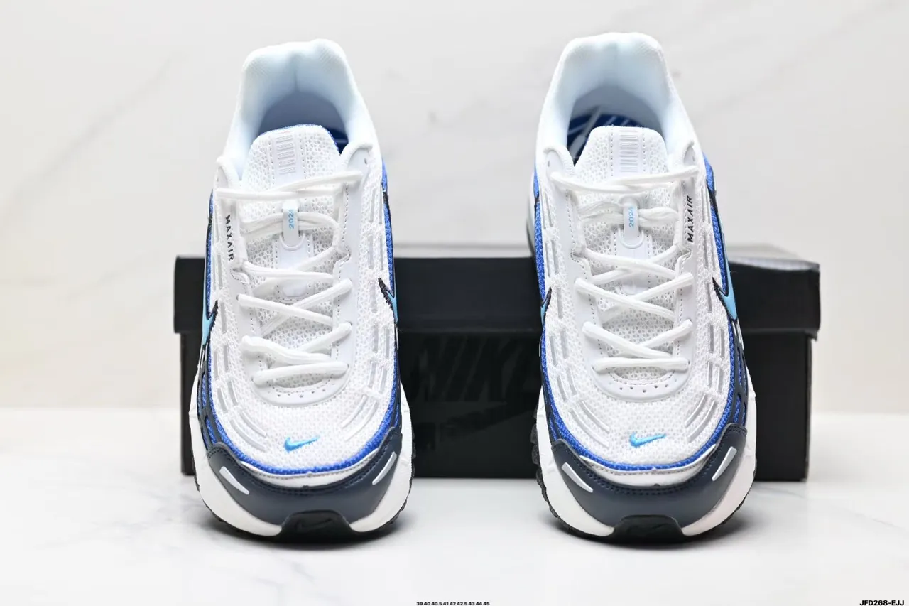 Nike Air Max Plus White Navy Blue Lifestyle Sneakers 5