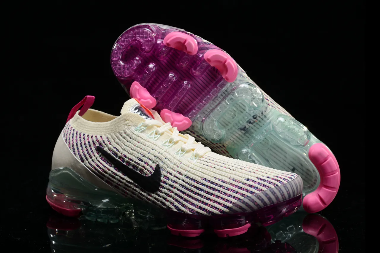 Nike Air VaporMax Beige Pink Flyknit Upper Visible Full-Length Cushioning Lifestyle Sneakers 12
