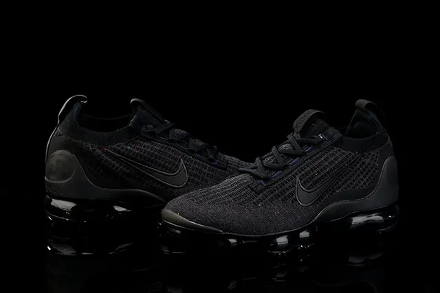 Nike Air VaporMax Black Knit Running Shoes 6