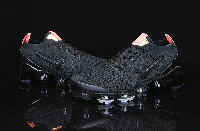 Nike Air VaporMax Noir Orange Or Chaussures de course 11